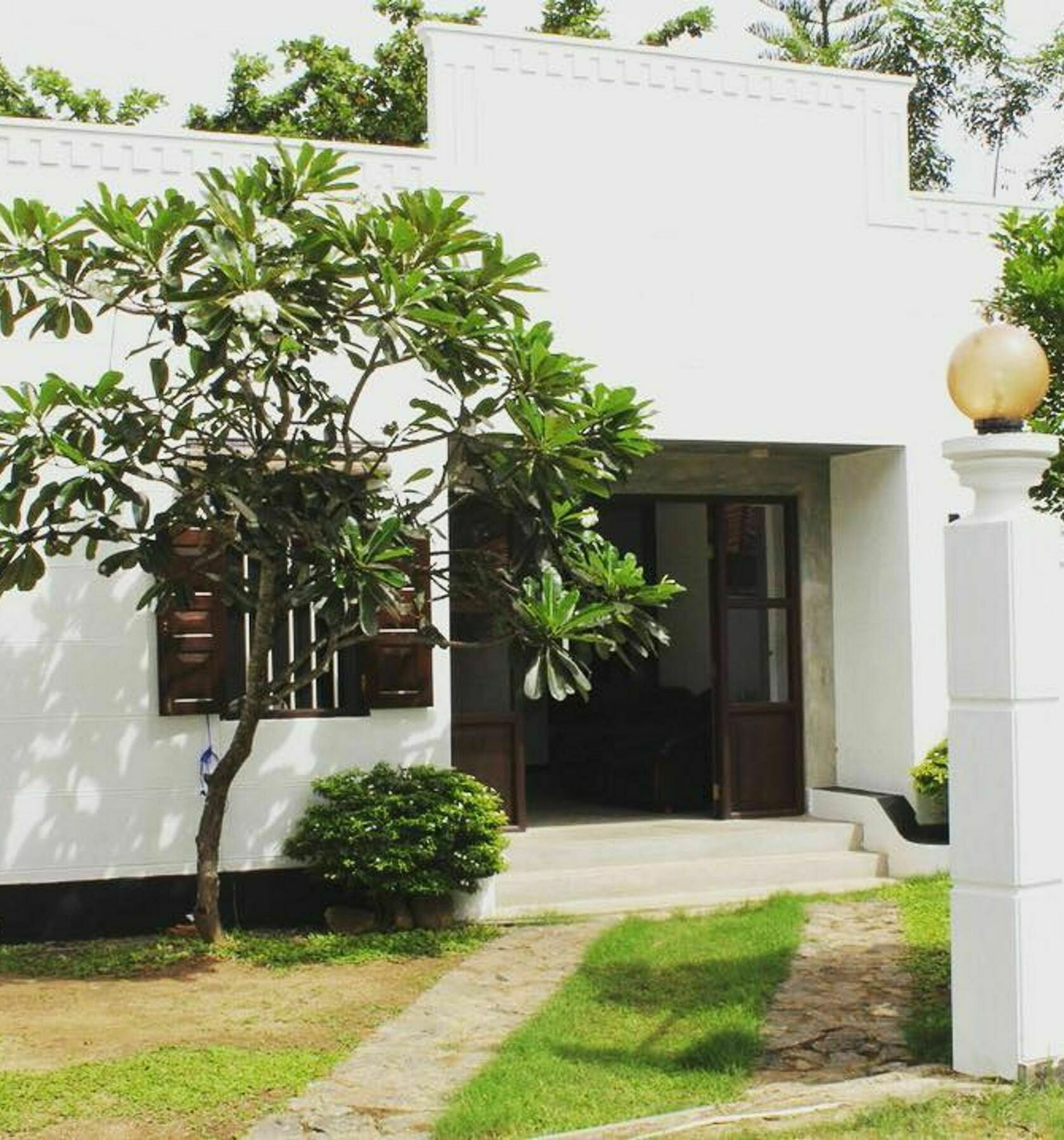 Blooming Polhena Hotel Exterior photo